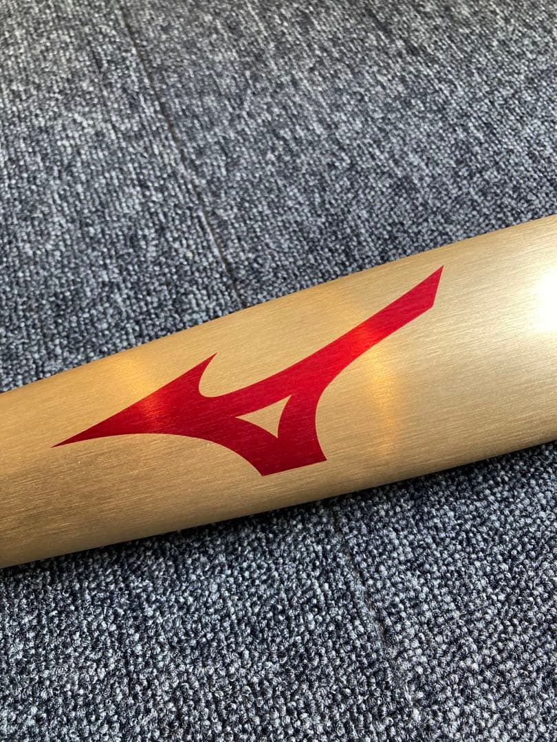美品　ミズノ　バット　軟式用金属製　ウィルドライブ　83cm