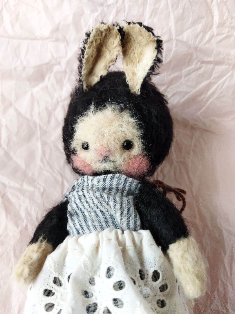 アーティストベア　作家　黒うさぎさん