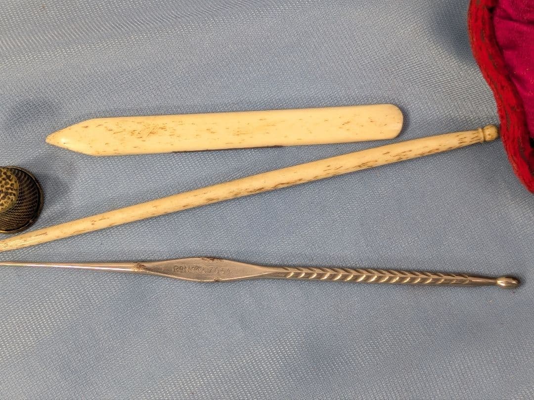 イギリス アンティーク ソーイングセット ケース付き