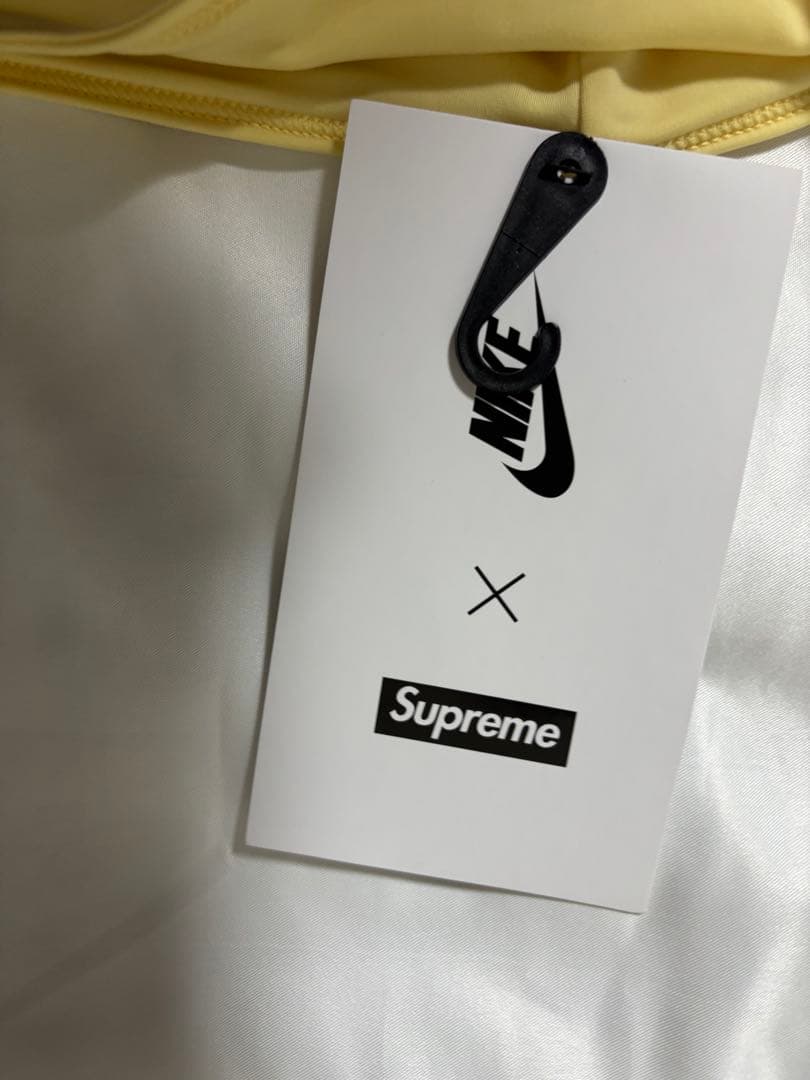 未使用タグ付きSupreme Nike ネックウォーマー Neck Warmer