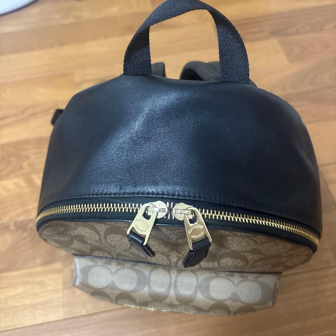 COACH レザー バックパック ベージュ/ブラック