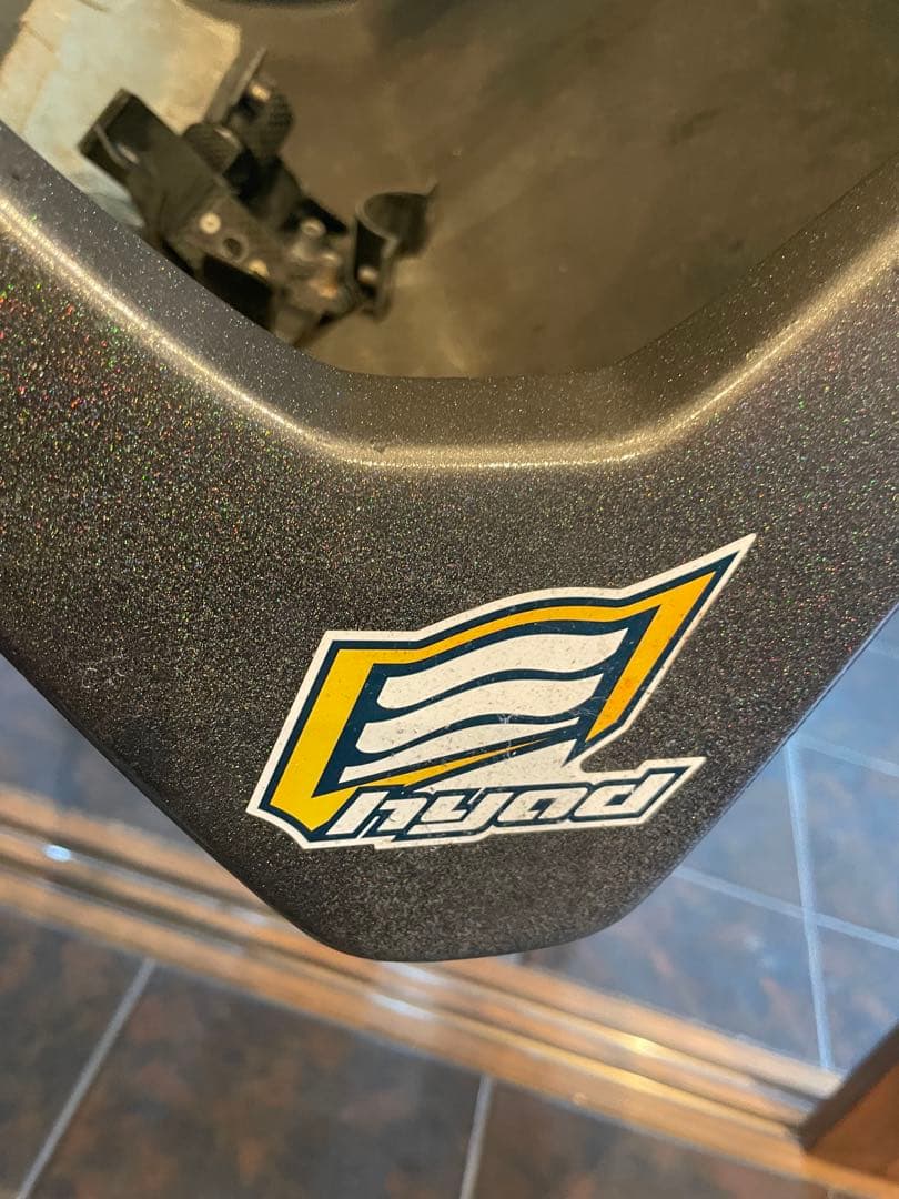 ティガ　アンダーカウル　ストライカー　 　ZRX1200 ダエグ用