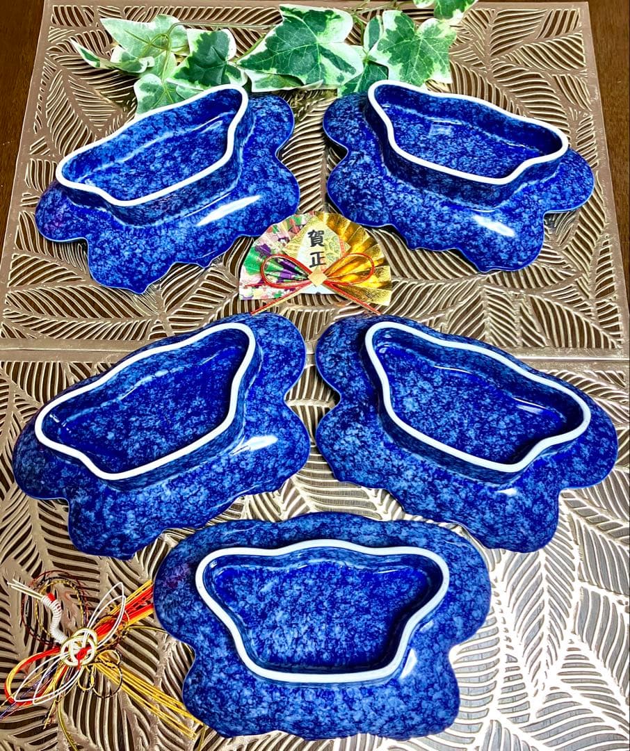 光琳絵皿　ひょうたん小皿　カップ 菊型小鉢　松葉　箸置き 五名様用　２５点セット