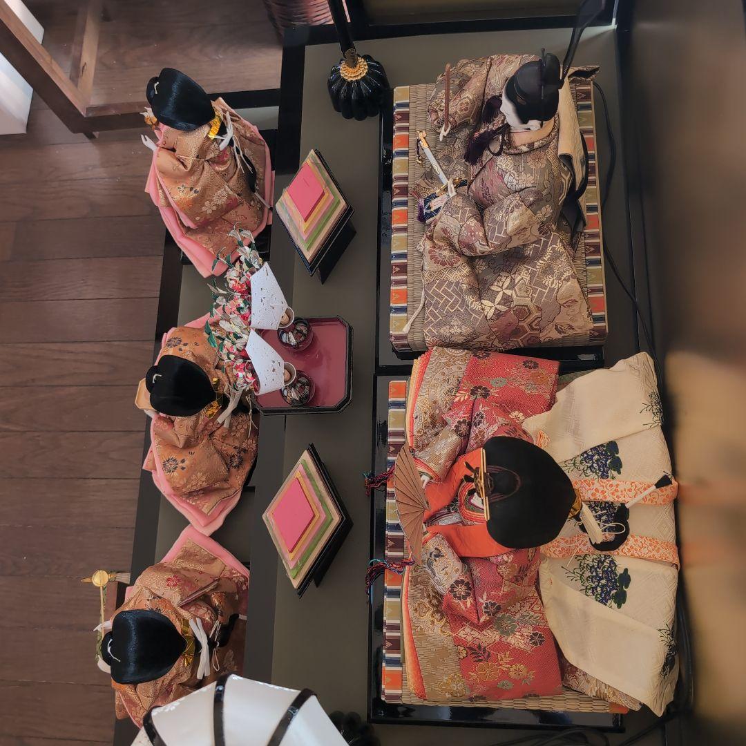 吉徳大光　雛人形二段飾　衣装着五人飾り　 2月15日迄限定出品