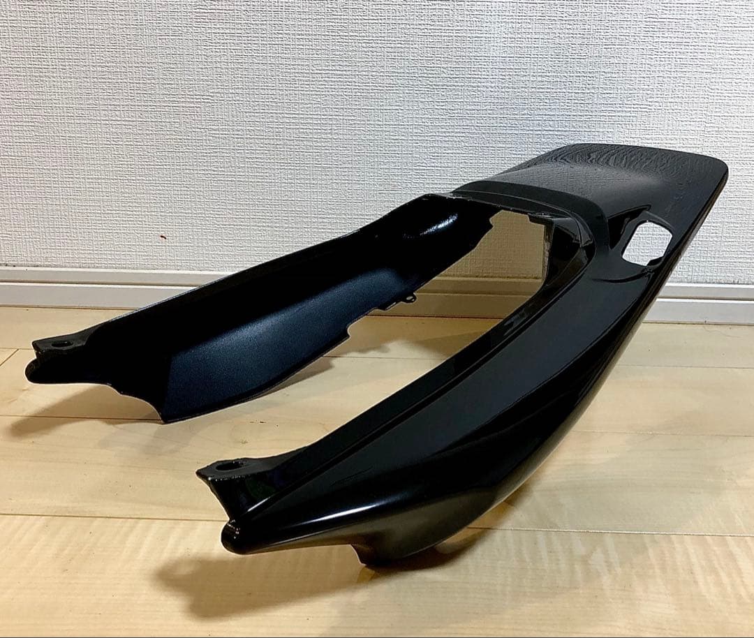 訳あり⑤ CB400SF ブラック テールカウル NC42NC39 リアカウル黒