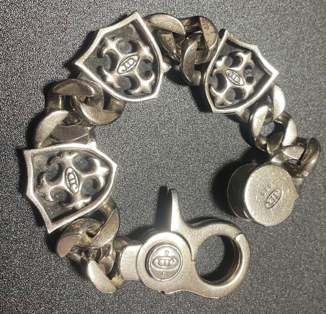 JUSTIN DAVIS SHIELD ブレスレット