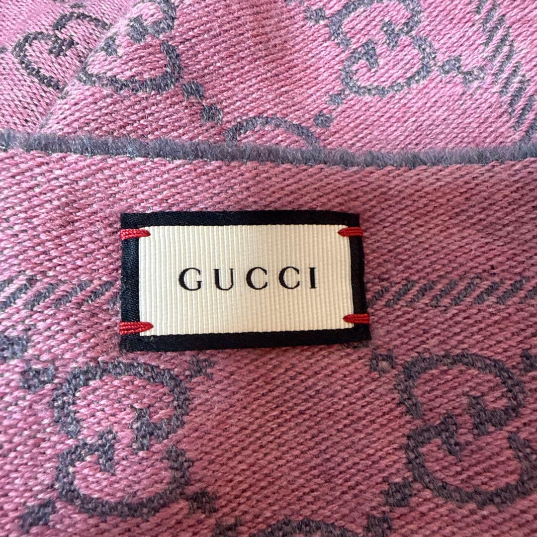 GUCCI GGパターン マフラー ピンク
