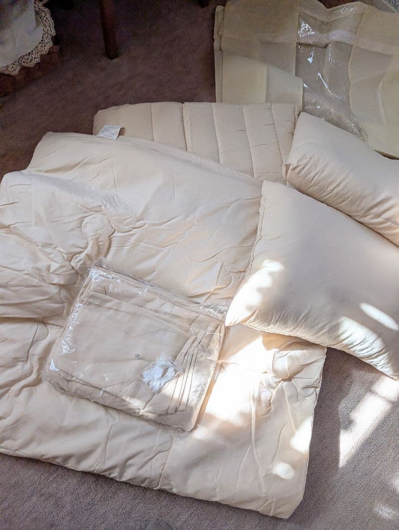 ホワイトグース　掛布団　ダブル　プレミアムゴールドラベル　未使用　440dp