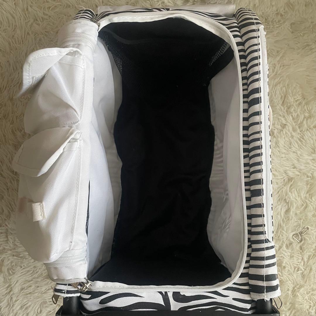 【希少デザイン】zūCA ゼブラ柄 キャリーカート　座れる　光るタイヤ