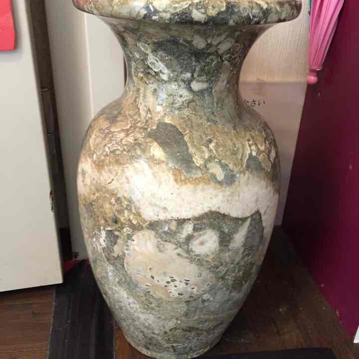 大理石瓶骨董品