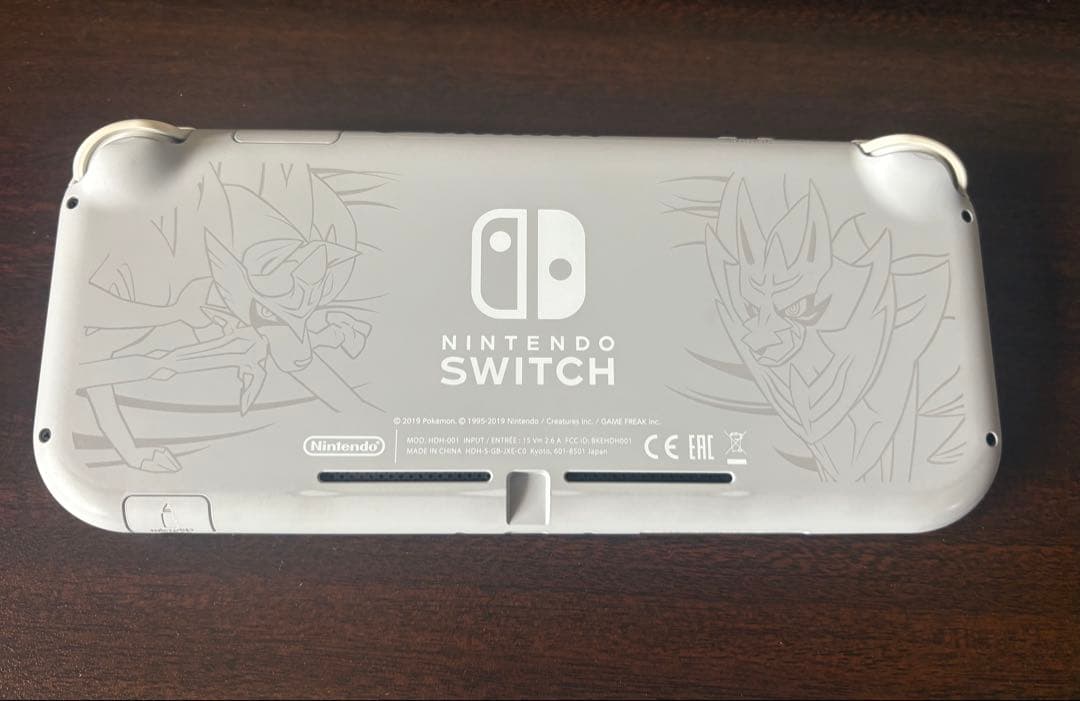 Nintendo Switch Lite ポケモン　ソフト付き