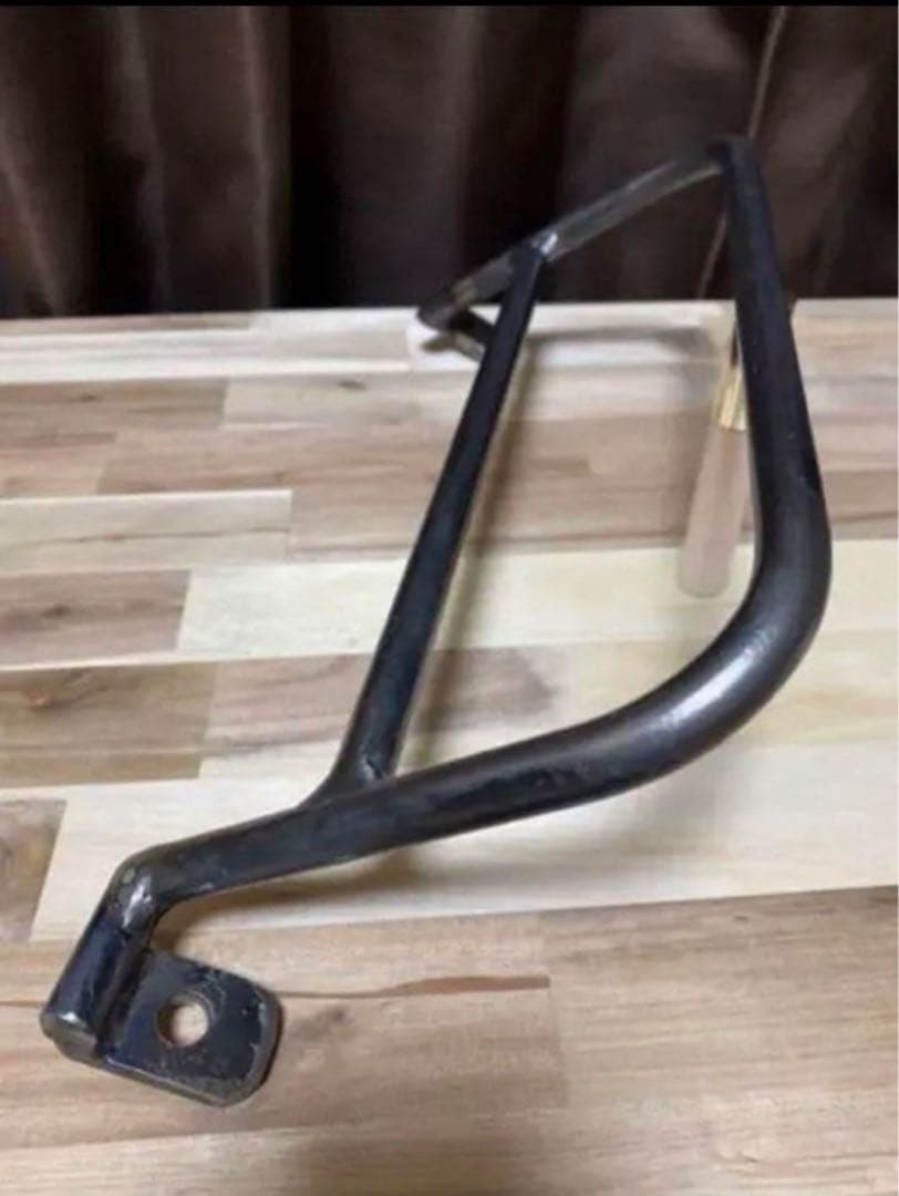 ハイエース200系　スーパーGL フットレスト　運転席側&助手席側　足おき台