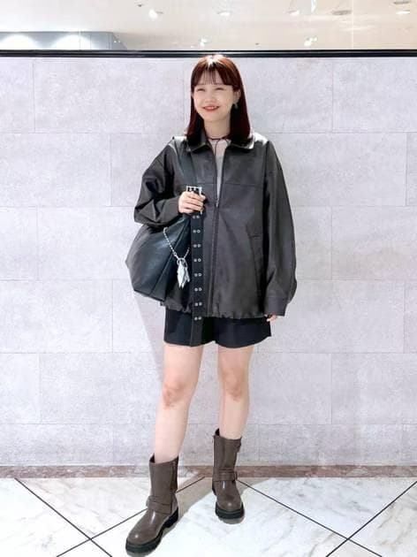 新品 レザードロストZIPブルゾン ローリーズファーム ブラウン