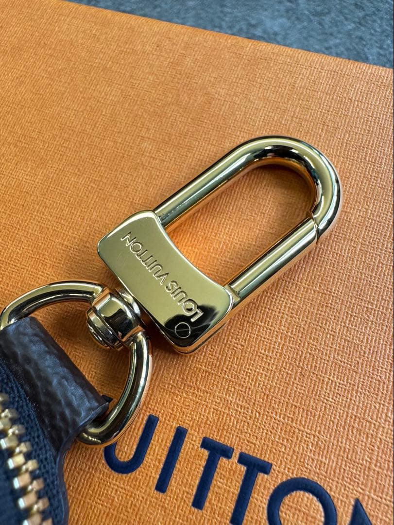 LOUIS VUITTON ルイヴィトンNIGO ダック チャーム