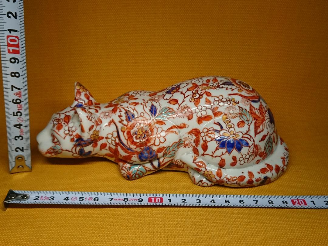 猫　陶器　色絵　花文　古玩　骨董　置物　インテリア　工芸品　美術品　A2883