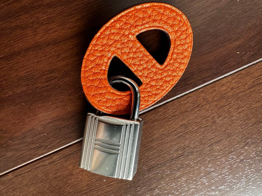 HERMES shoescharm チューズチャーム