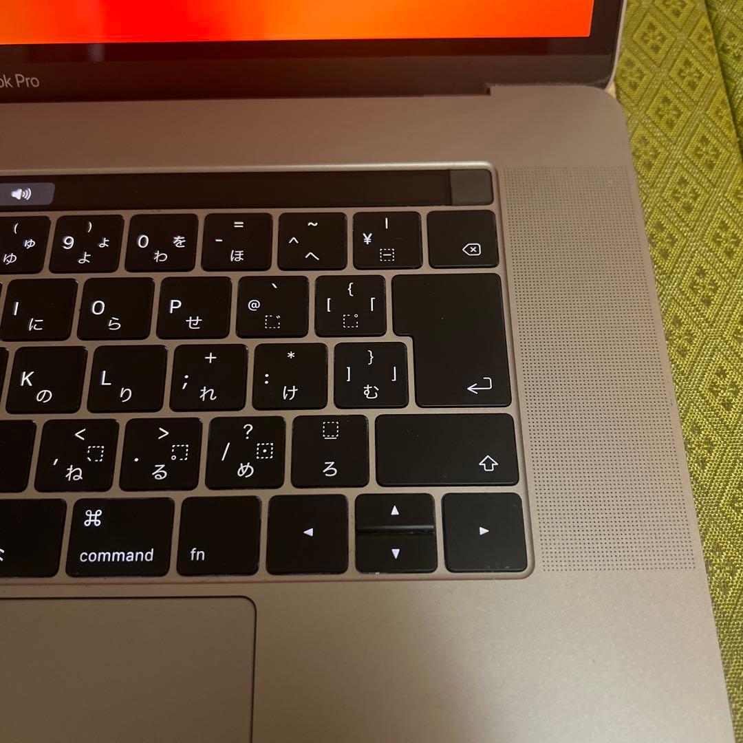 Apple MacBook Pro (15-inch, 2017) 【本体のみ】