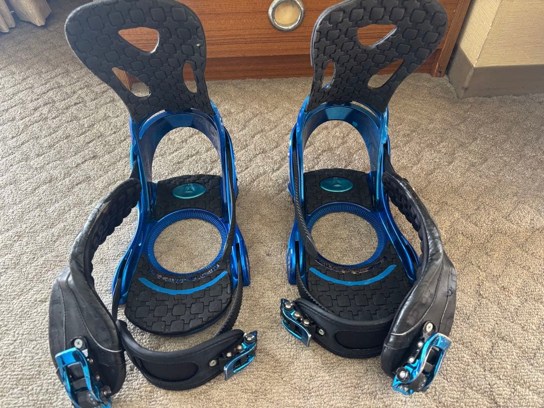 Burton C60ビンディング