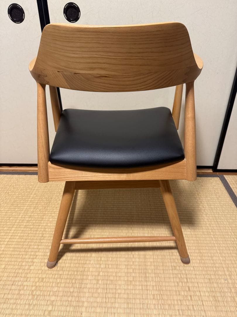 専用A ダイニングチェア　ロジャー