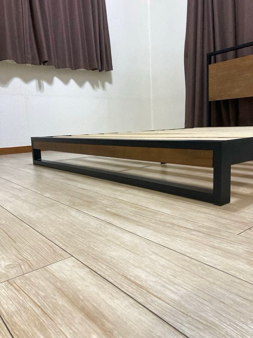 【自社配送エリア限定販売】超美品！細かな傷あり！ダブルサイズベッドフレーム！