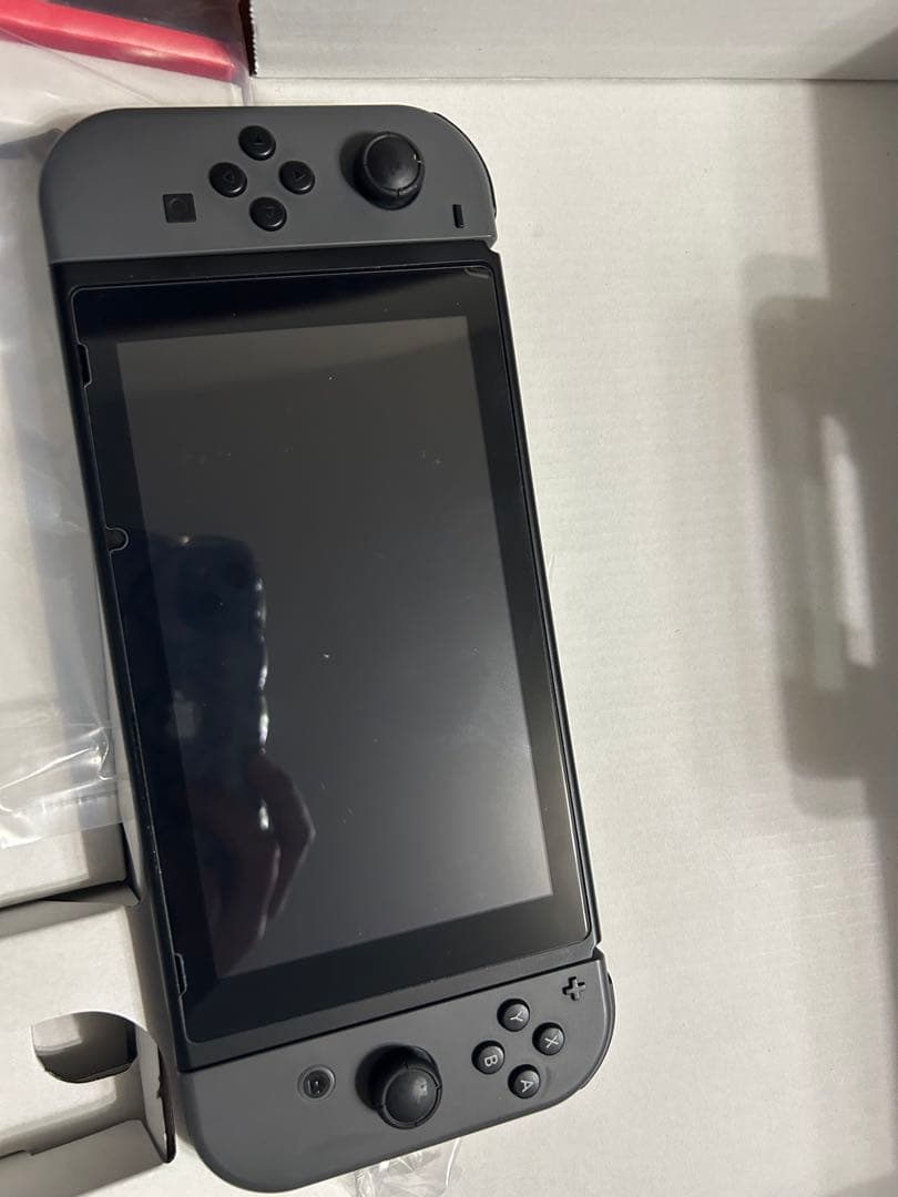 Nintendo Switch 本体 (ニンテンドースイッチ)