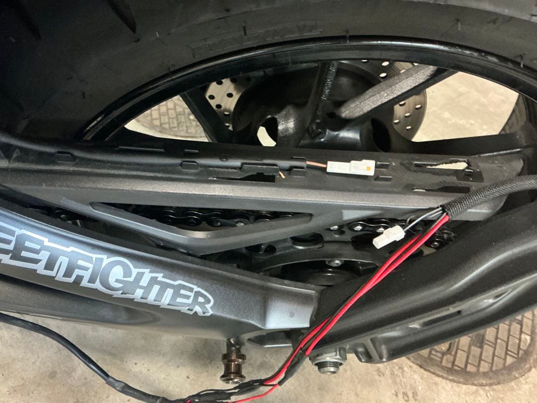 ファニーズカスタムサービス スプラッシュガード MT-09/XSR900 用