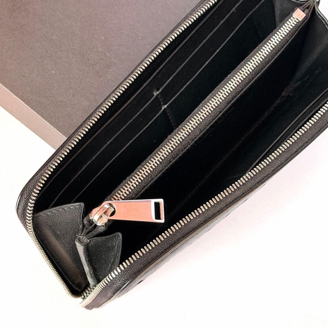 Bottega Veneta ブラックブルー 長財布