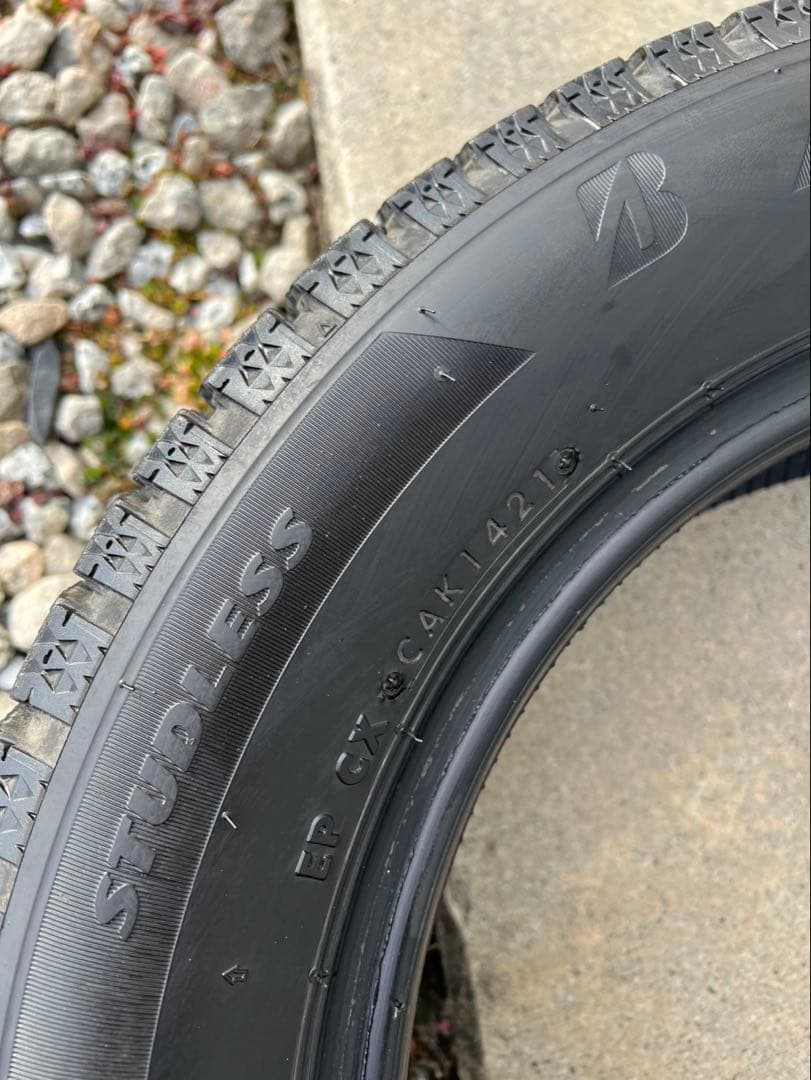 21年　スタッドレス　VRX2 165/65R14 ルーミー