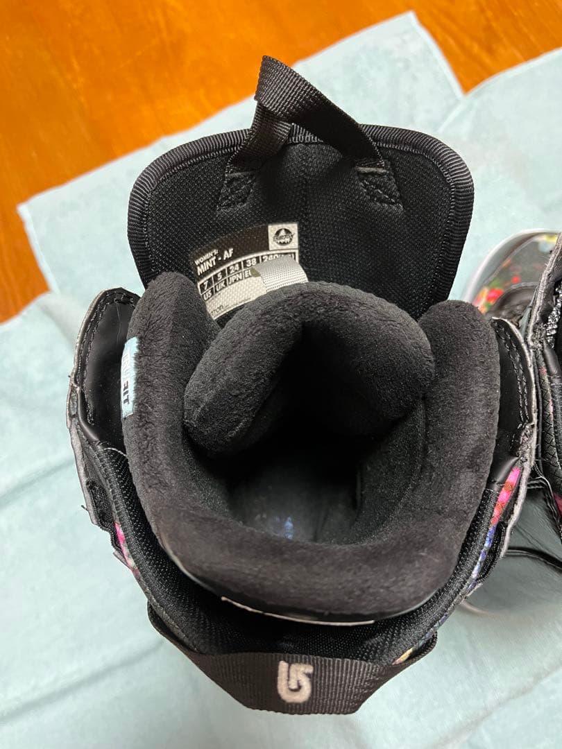 BURTON バートン スノーボード ブーツ MINT ミント アジアンフィット