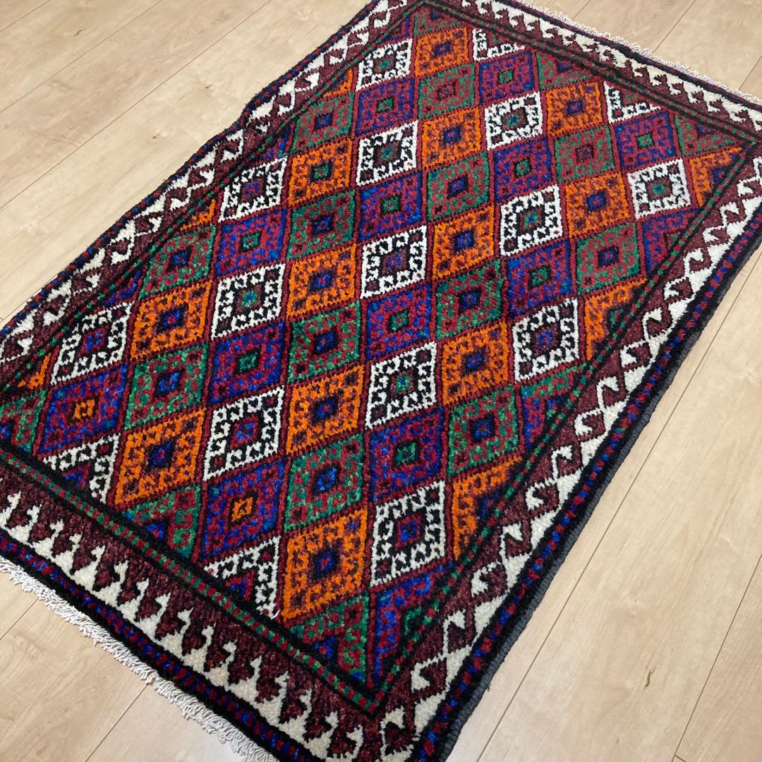 ペルシャ絨毯　バルーチ　ヴィンテージラグ　トライバルラグ　116x71~76㎝