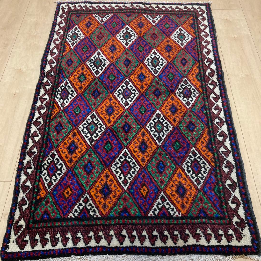 ペルシャ絨毯　バルーチ　ヴィンテージラグ　トライバルラグ　116x71~76㎝