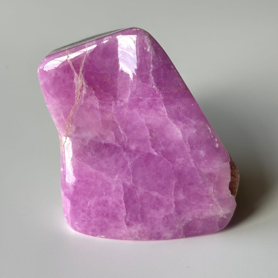 最高品質　ピンクアラゴナイト　フリーフォーム　天然石　希少石