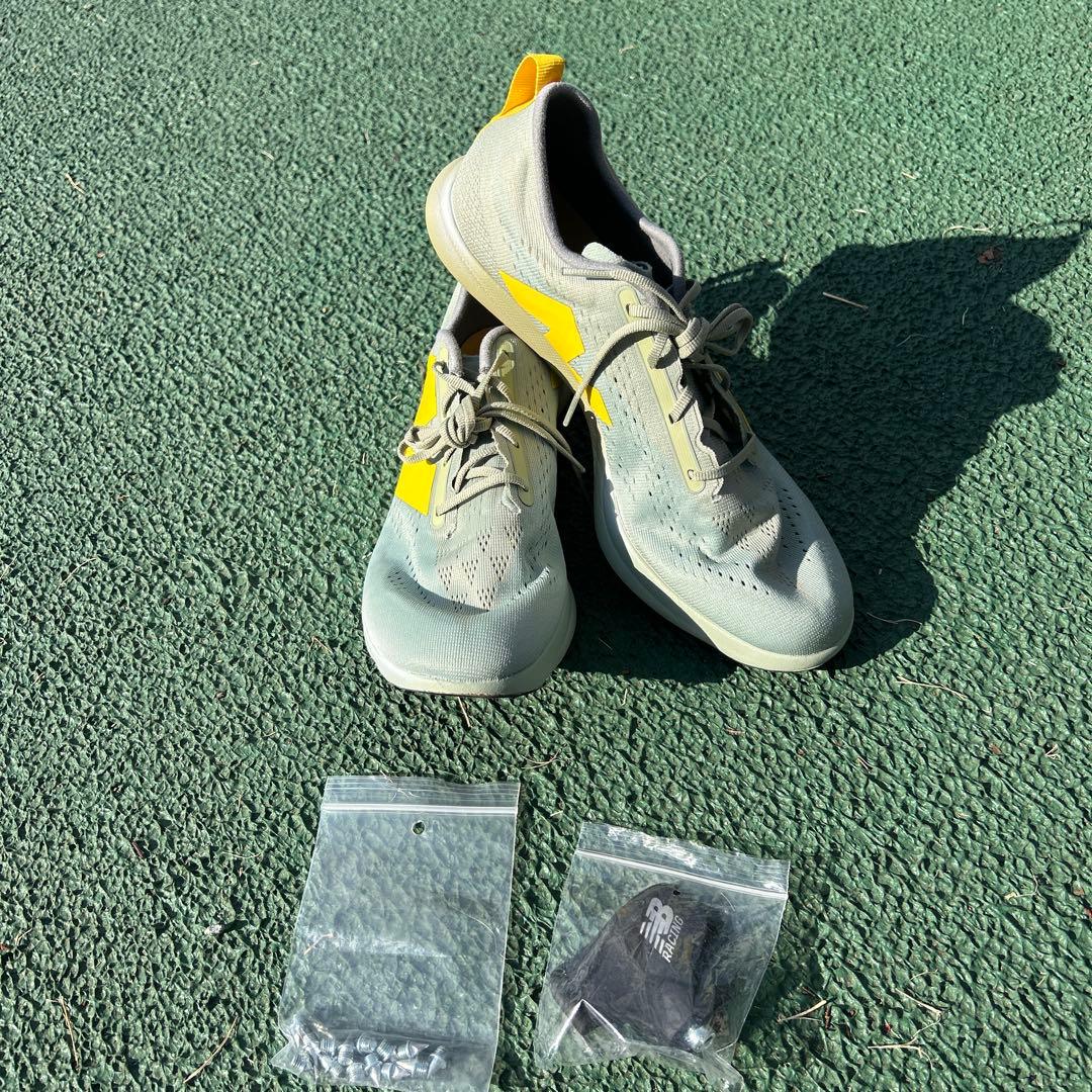 陸上中距離スパイク　ニューバランスMD X