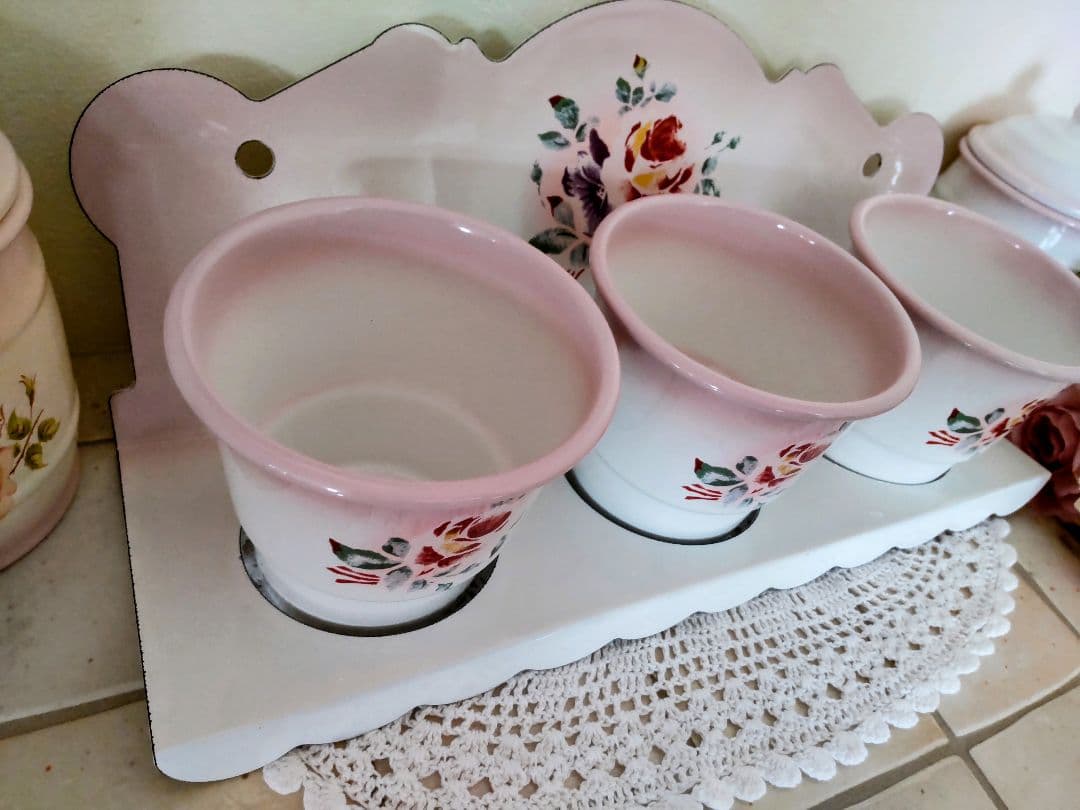 イマン　プリンセスローズ　ホーロー　サボンラック