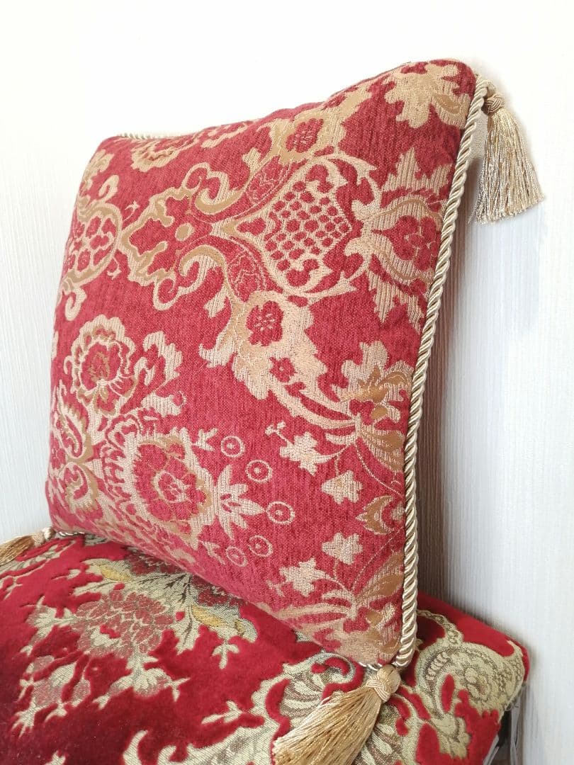 i■ 【 新品 】人気 ジェニファー テイラー クッション レッド プリンセス