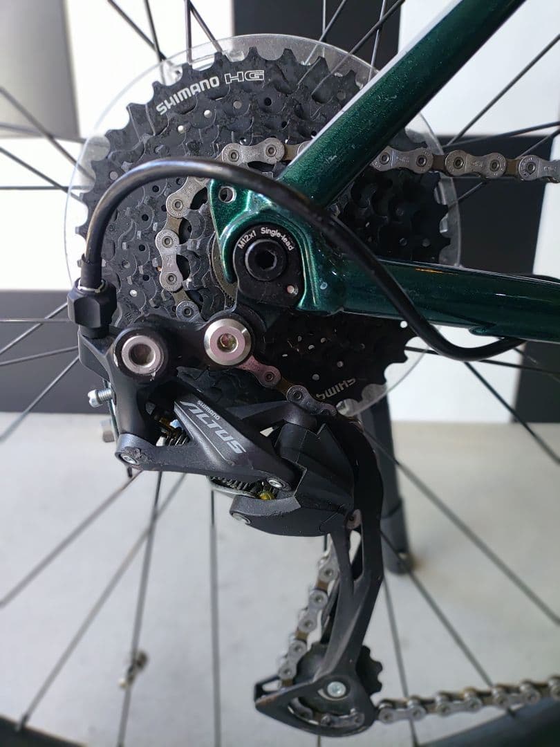軽量 クロス CANNONDALE キャノンデール アシスト QUICK NEO
