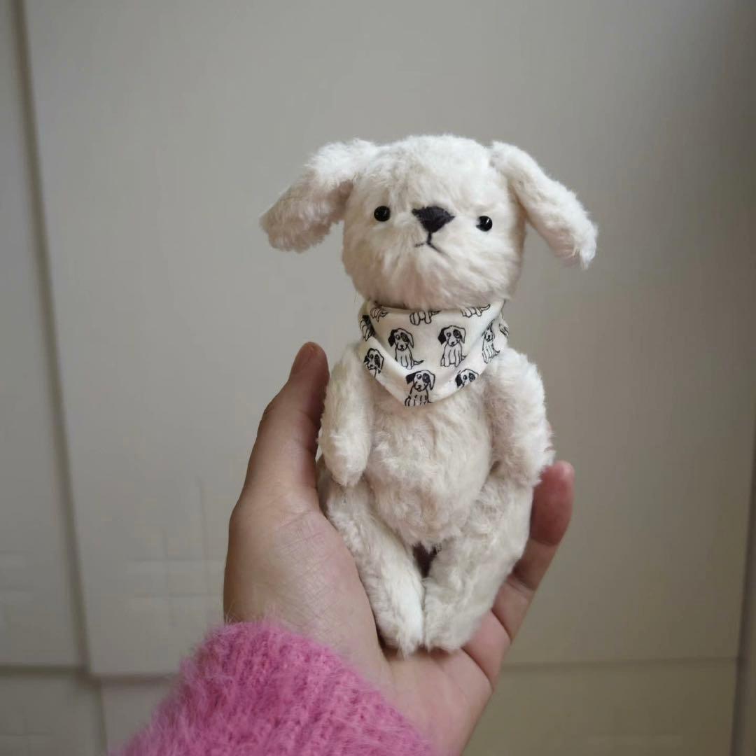 大人しい白犬ちゃん ぬいぐるみ アーティストベア 海外作家様 ハンドメイド