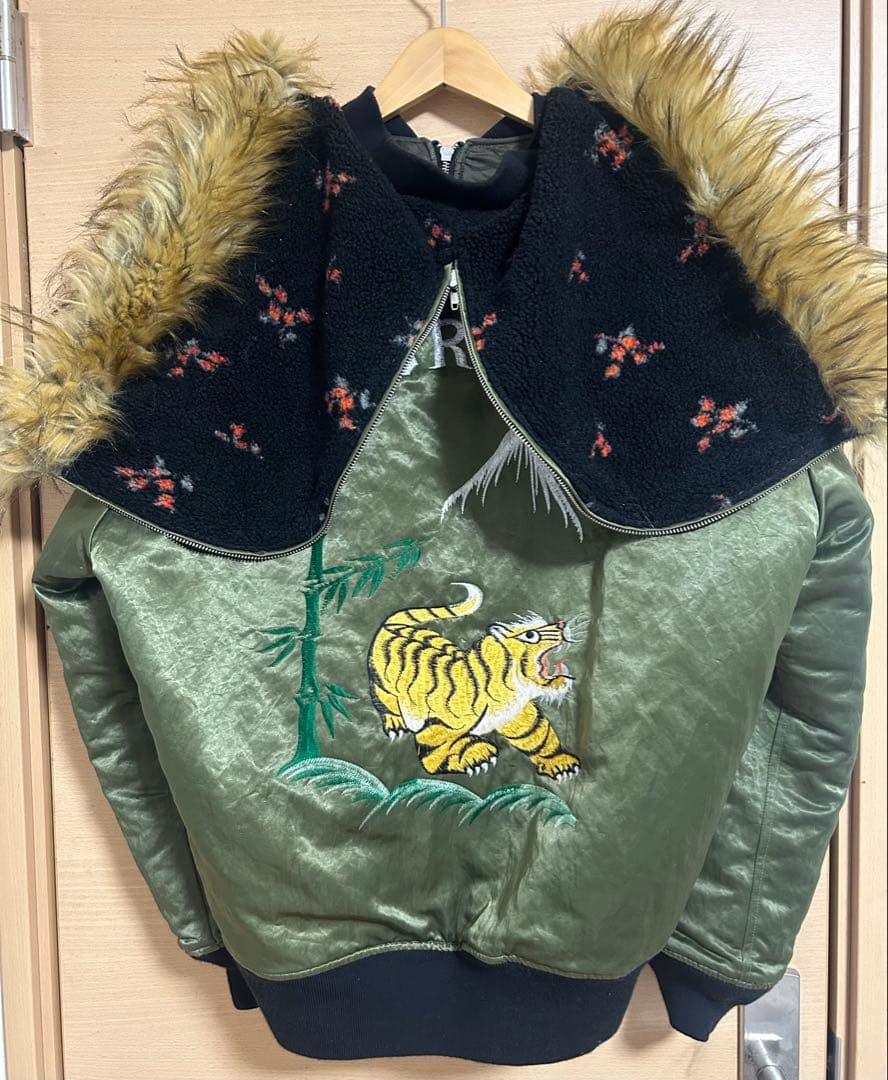 ジャケット・アウター DAIRIKU KOREAN Jacket with Fur Hoodie