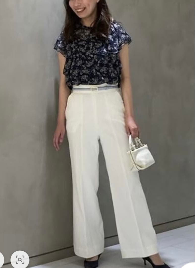 ANAYI ラインフラワープリントラッフルソデブラウス 定価¥31,900