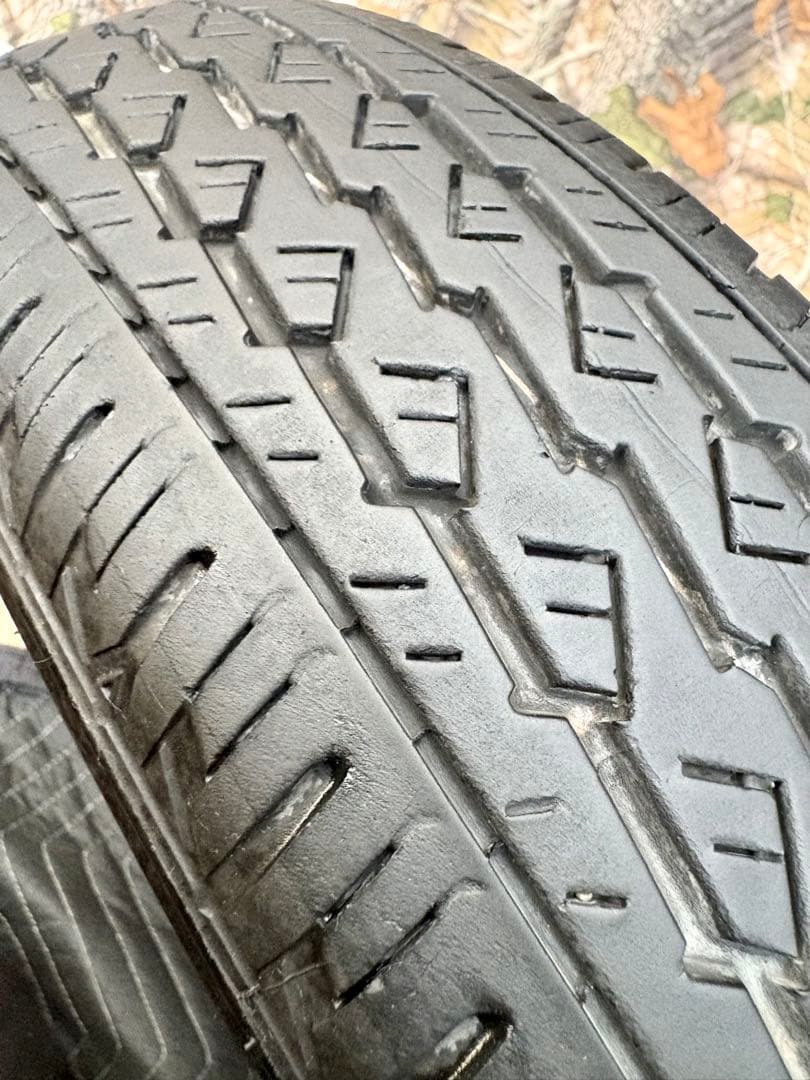 軽トラ・箱バン用　中古タイヤ4本