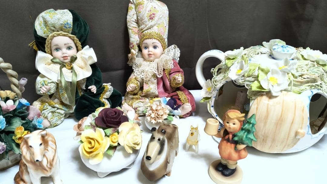 陶花　ビスクドール人形　ドイツ製　Goebel　うさぎティーポット　陶器