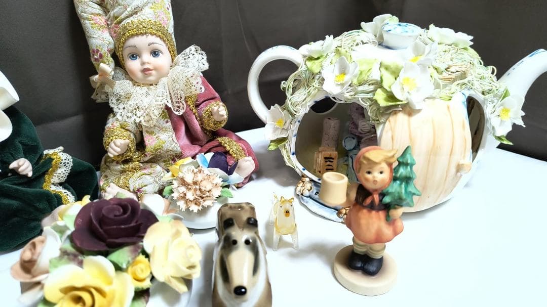 陶花　ビスクドール人形　ドイツ製　Goebel　うさぎティーポット　陶器