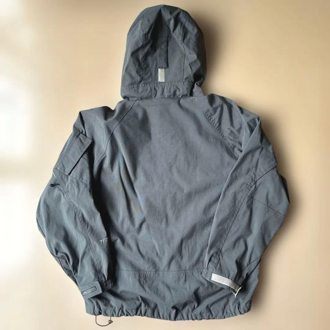 Columbia マウンテンパーカー グレー OMNI TECH