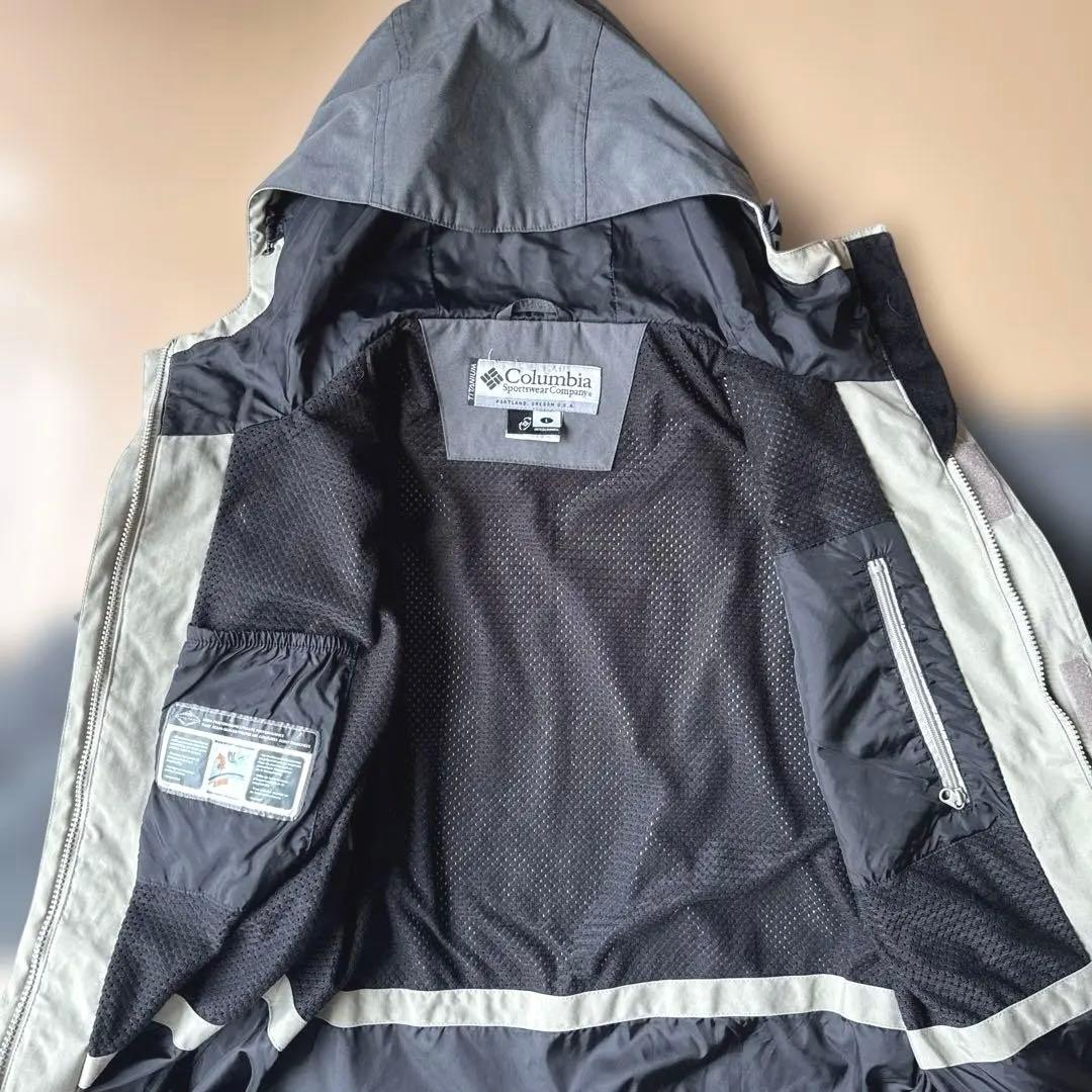 Columbia マウンテンパーカー グレー OMNI TECH