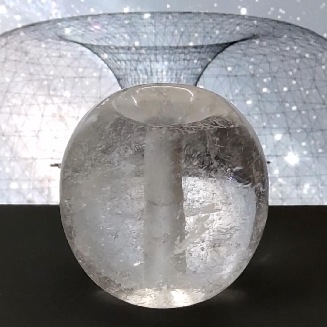 ⭐️無限の零点エネルギー　トーラス球　（天然水晶球)　癒しの効果