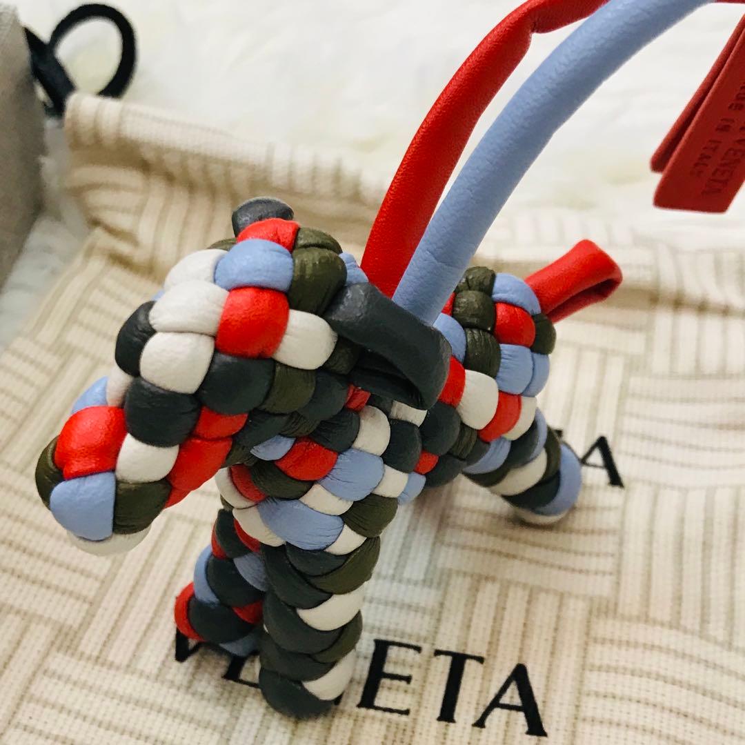 BOTTEGA VENETA ドッグチャーム レザー キーホルダー