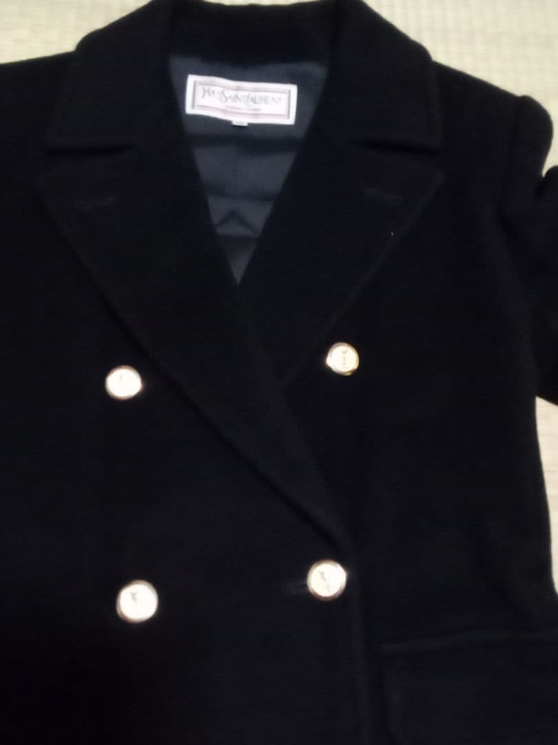 Yves Saint Laurent 黒 ダブルブレストコート M