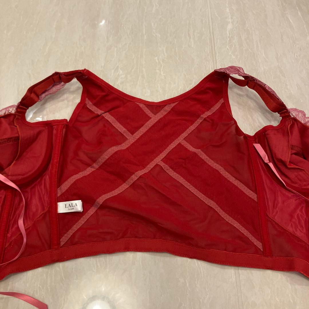 LALA Grant ニッパービスチェ　グラントイーワンズ　 LOVE　 G70