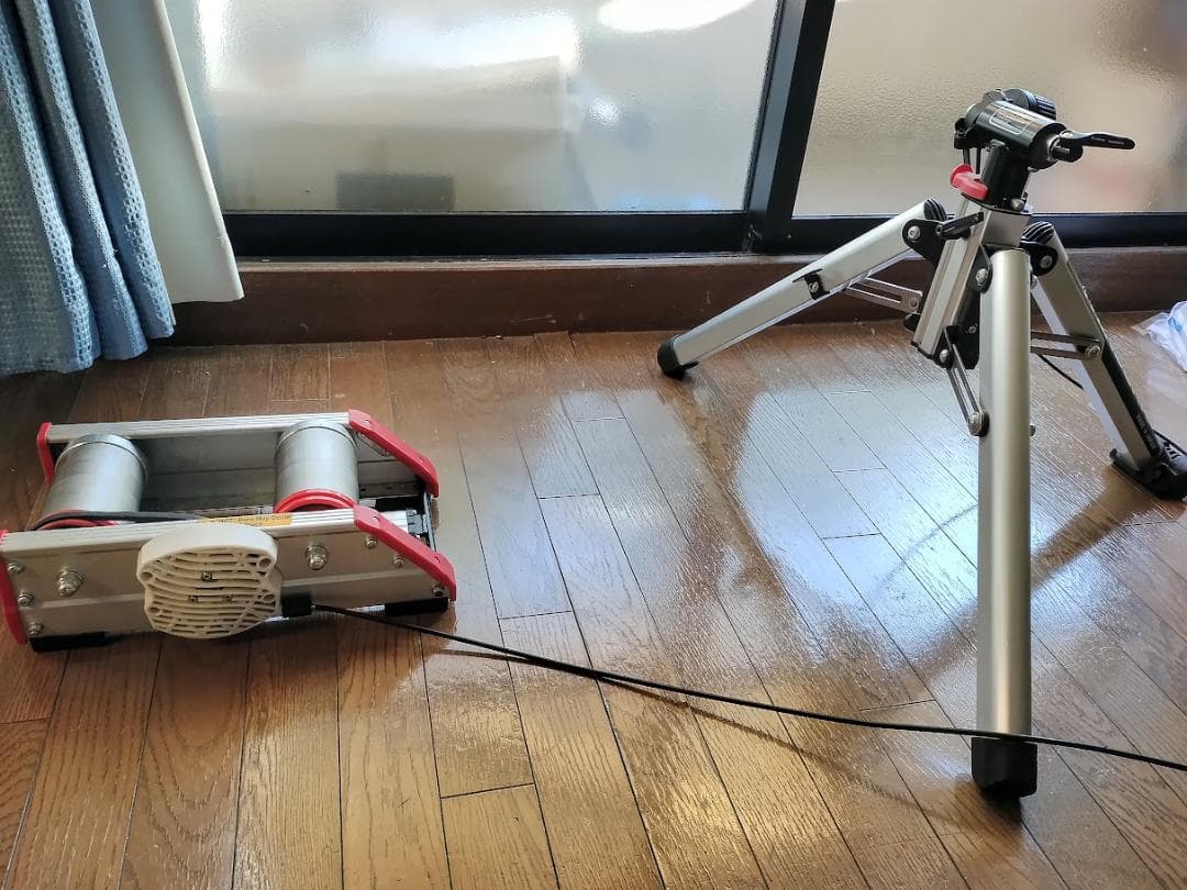 MINOURA FG540 ハイブリッドローラー+12mmアクスルアダプタ込み