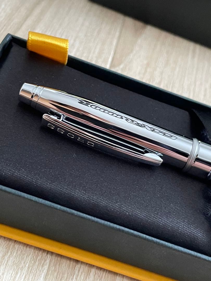 【非売品】CROSS ボールペン GSX-R1000R